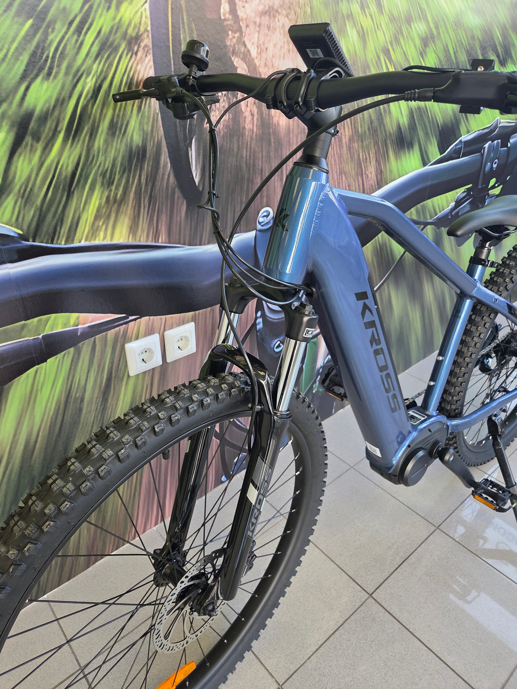 Električno kolo Kross (500Wh, 11,6 Ah) - Top pogon