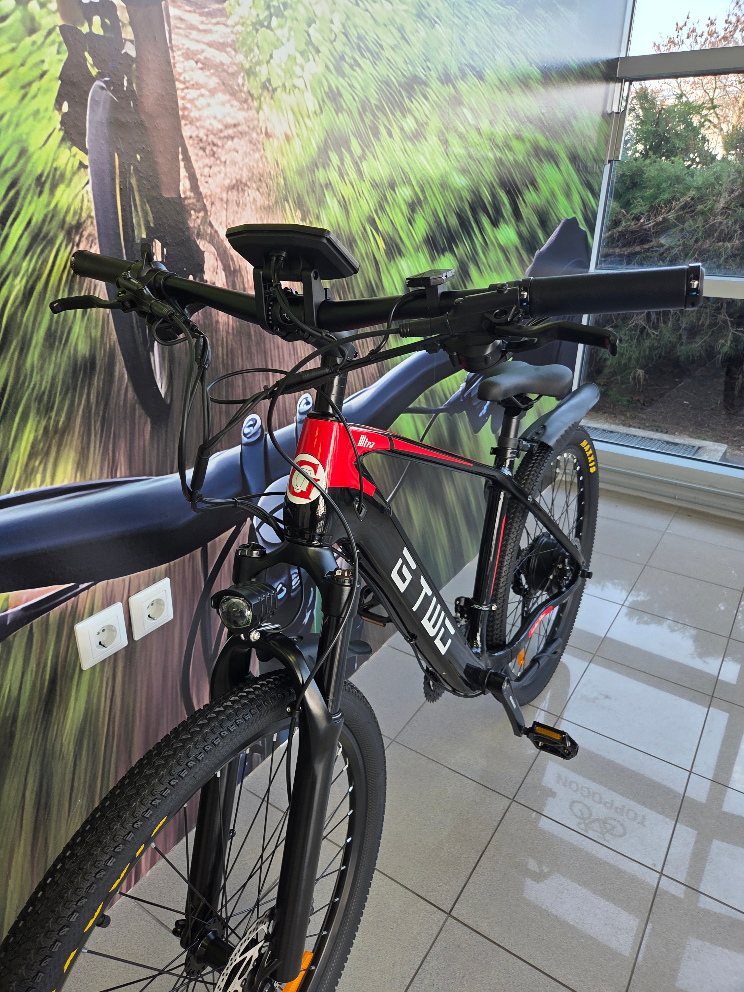 Električno karbonsko cestno kolo G-TWO G1 - Dvojna baterija! (556Wh, 18Ah) - Top pogon