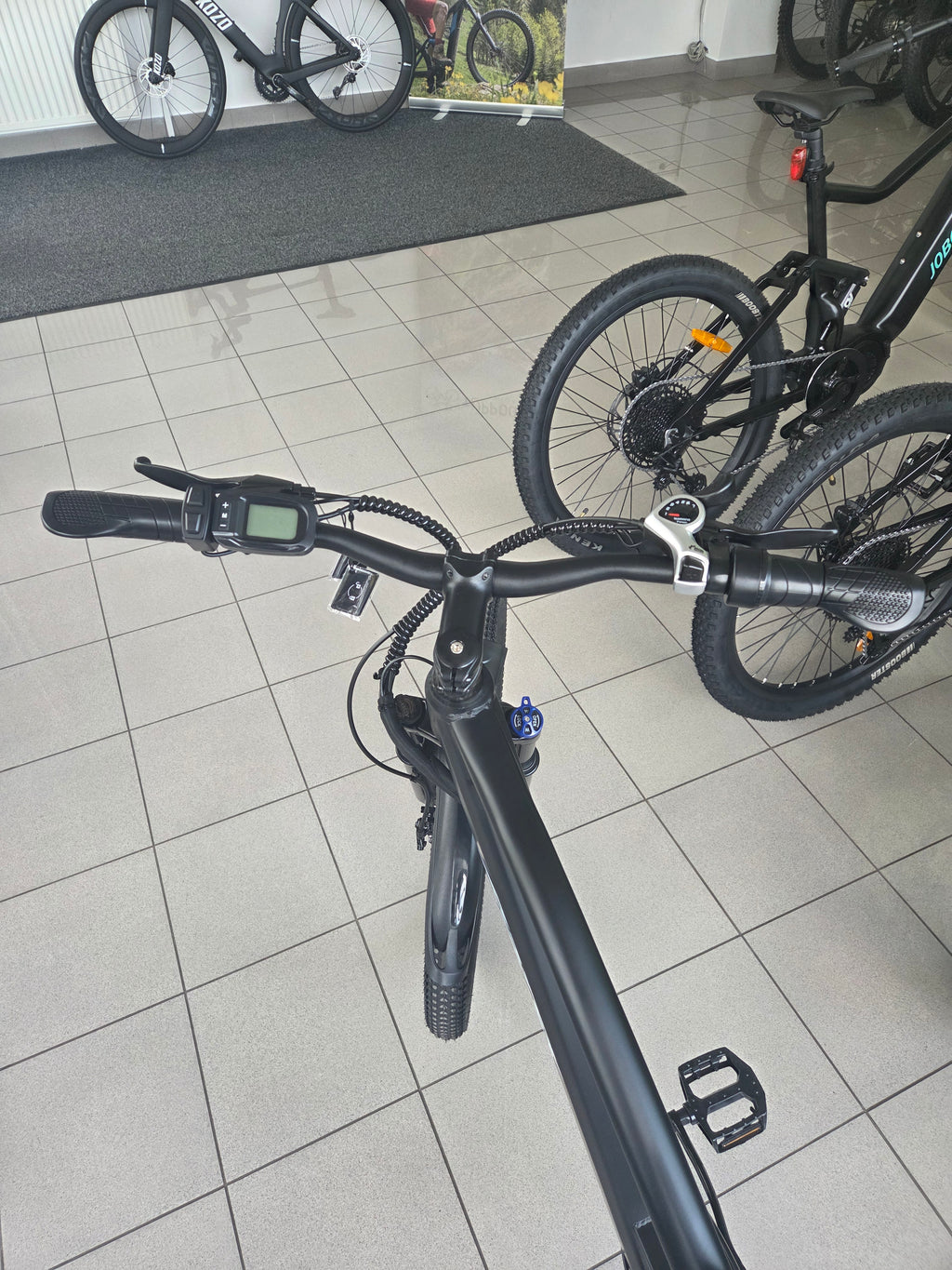 Električno kolo Aairsk SU7 (468Wh, 13ah) - Top pogon