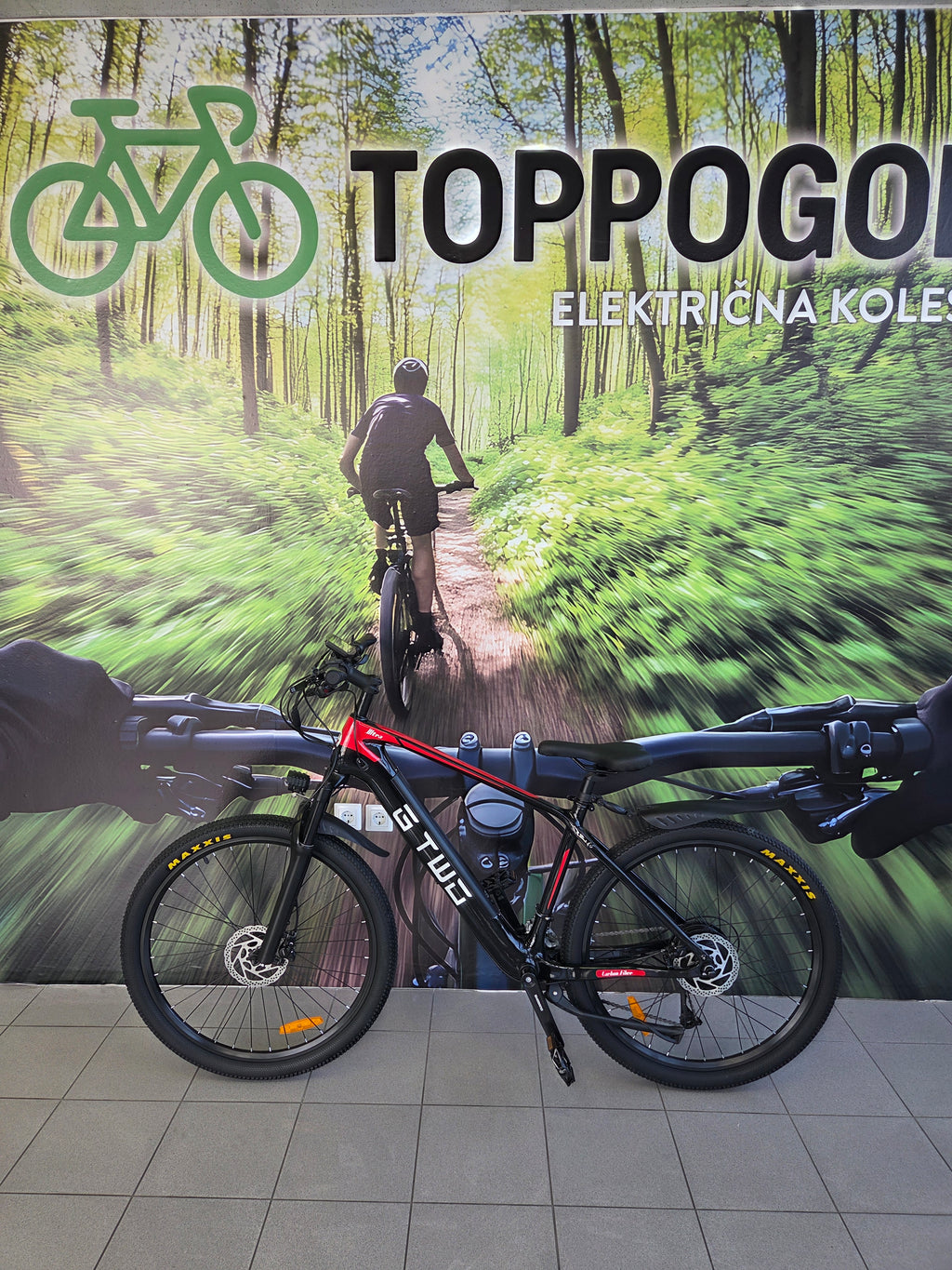 Električno karbonsko cestno kolo G-TWO G1 - Dvojna baterija! (556Wh, 18Ah) - Top pogon